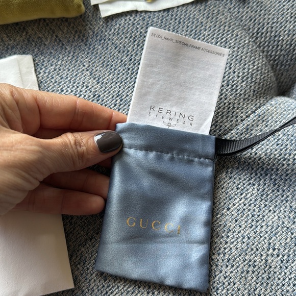 Gucci 61mm blue square sunglasses with star attachable/detachable charms NWT - Picture 17 of 17